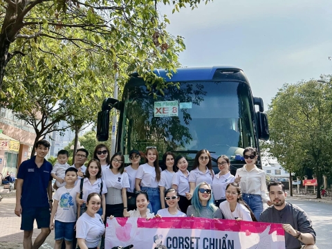 Corset Chuẩn gieo duyên từ thiện