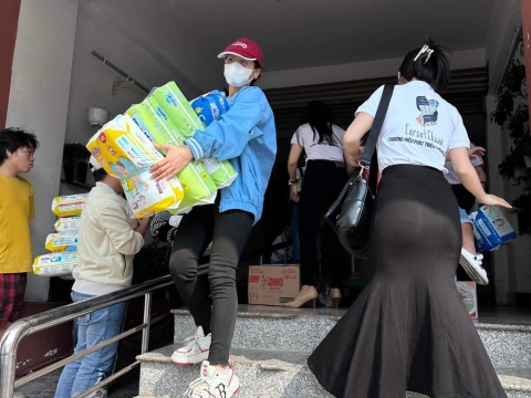 Corset Chuẩn gieo duyên từ thiện